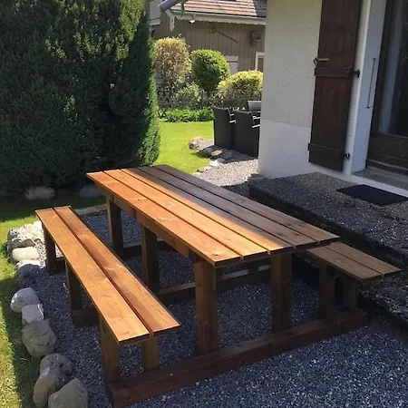 Spacious In Traditional French Village, Sleeps 8, Four Star With Fibre Broadband Chalet *