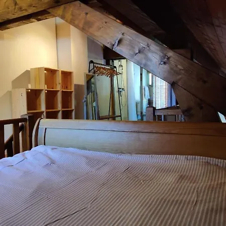 Spacious In Traditional French Village, Sleeps 8, Four Star With Fibre Broadband Abondance