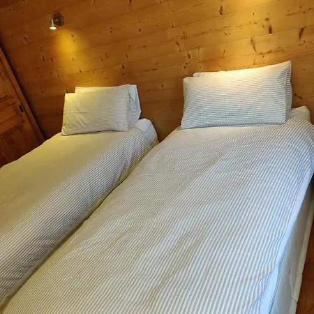 Spacious In Traditional French Village, Sleeps 8, Four Star With Fibre Broadband Chalet *