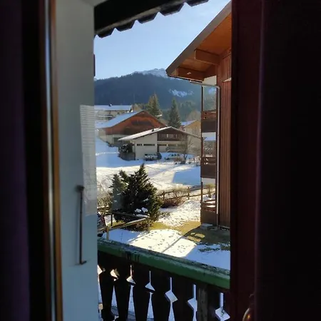 Chalet Spacious In Traditional French Village, Sleeps 8, Four Star With Fibre Broadband Abondance